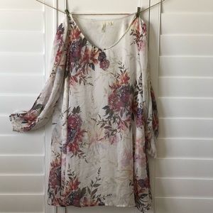 Tacera cold shoulder/arm Flowy Floral Dress L